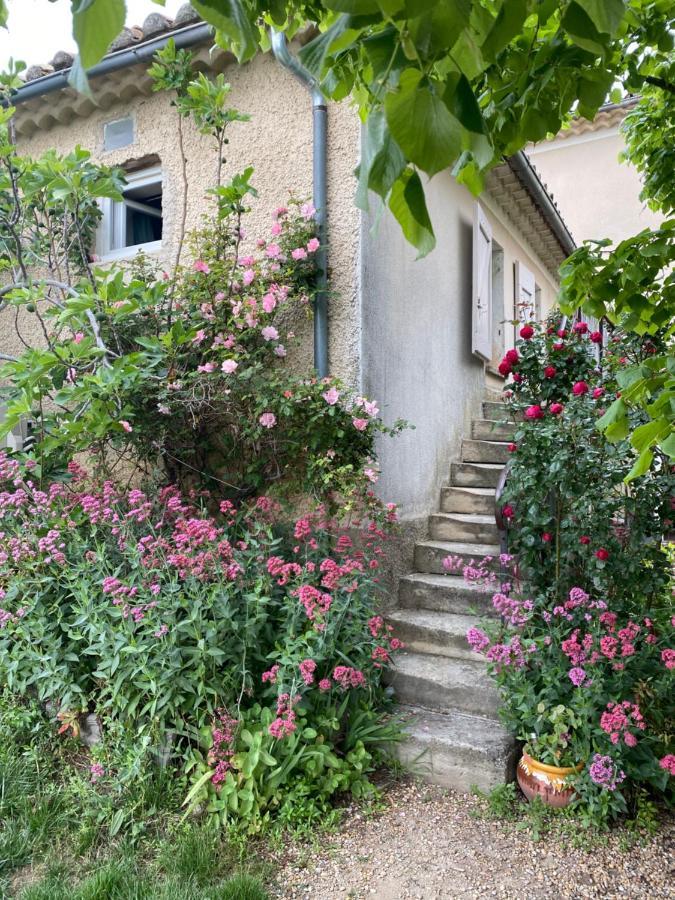 Petit Studio Le Pigeonnier A 5 Mn De Lourmarin Puyvert Kültér fotó