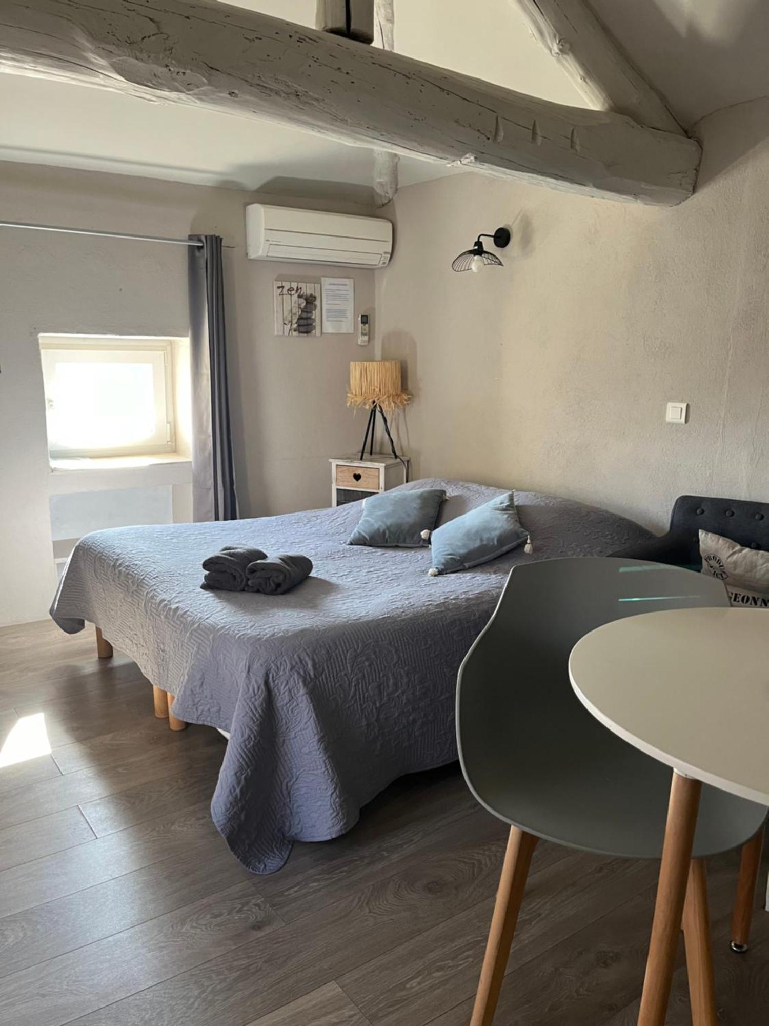 Petit Studio Le Pigeonnier A 5 Mn De Lourmarin Puyvert Kültér fotó
